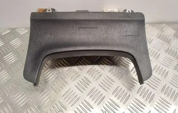 Toyota Prius (XW30) Knee airbag 