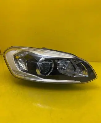 Volvo XC60 Headlight/headlamp 31420250