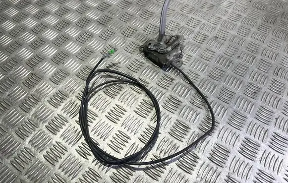 Suzuki Grand Vitara II Engine bonnet/hood lock/catch