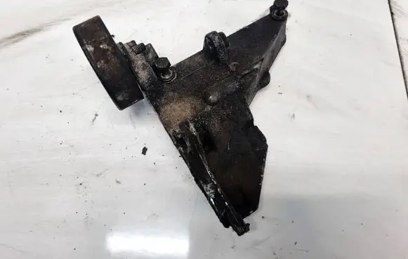 BMW 5 E39 Engine mounting bracket 11162245747