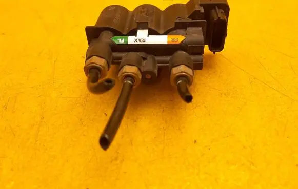 Land Rover Range Rover Velar Rear shock absorber actuator solenoid CPLA5B710AC