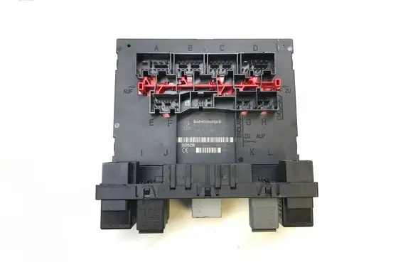 Volkswagen Golf V Comfort/convenience module 3C8937049D F005V00744 K4085