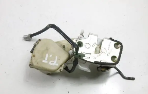 Honda Shuttle Rear door lock