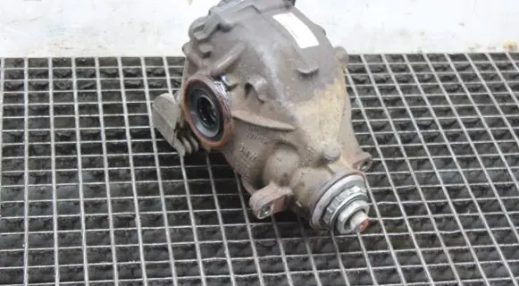 BMW Z4 E89 Rear differential 7576666