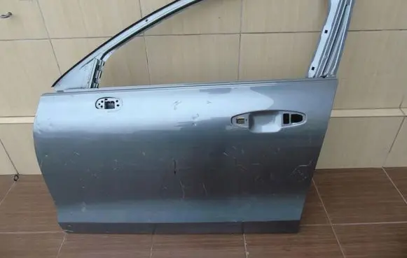 Volvo S60 Front door