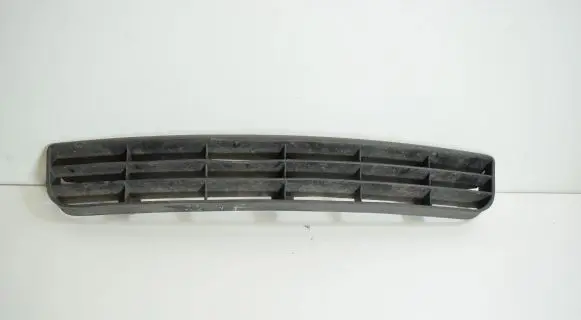 Audi A6 S6 C4 4A Front bumper lower grill 4A0807683