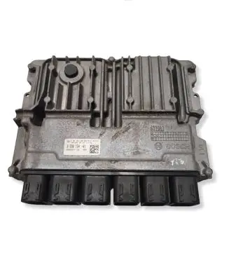 BMW 5 G30 G31 G38 Engine control unit/module 0281034204 8598154 030022677