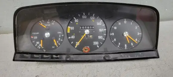 Mercedes-Benz 200 300 W123 Speedometer (instrument cluster)