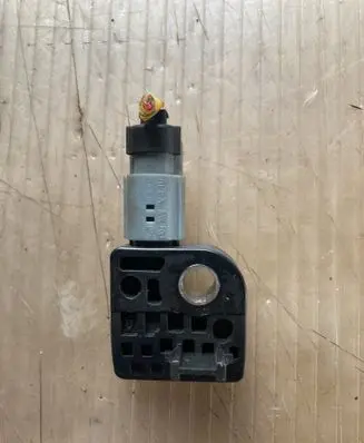 Hyundai ix35 Airbag deployment crash/impact sensor 959202S000 228170608