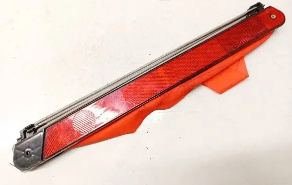 Audi A6 S6 C5 4B Emergency warning sign E2027R030415