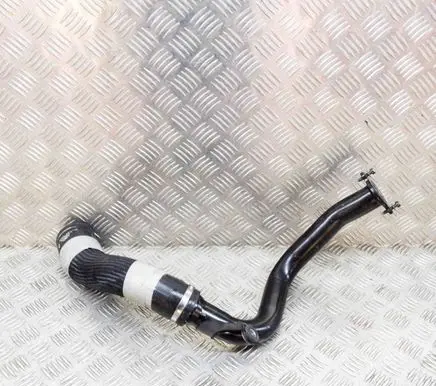 Maserati Levante Intercooler hose/pipe 670104915