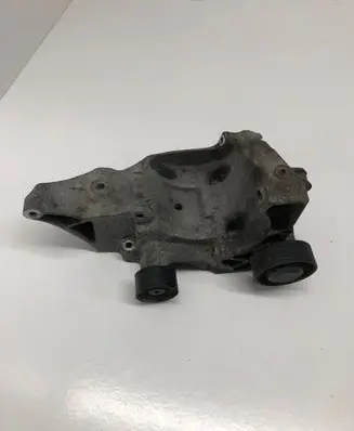 BMW 1 E81 E87 Generator/alternator bracket 7802639 13922010