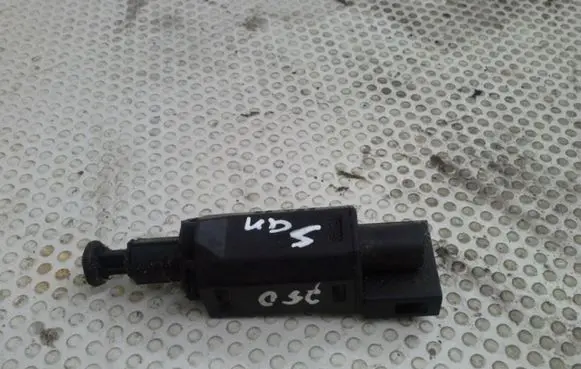 Clutch pedal sensor