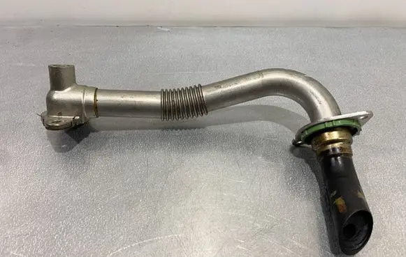 Alfa Romeo Stelvio EGR valve line/pipe/hose