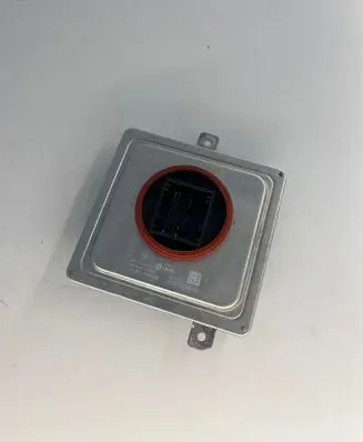 BMW 3 G20 G21 LED ballast control module 5A1K19F24