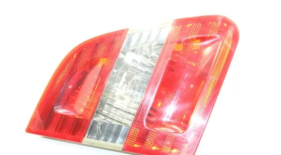 Mercedes-Benz B W245 Tailgate rear/tail lights A1698201564