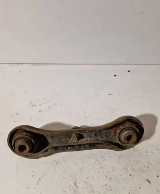 Mitsubishi Outlander Rear control arm