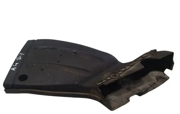 Audi A4 S4 B7 8E 8H Air intake duct part 8E0129618H