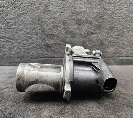 Audi A4 S4 B7 8E 8H EGR valve 038131501BF 038131501BH