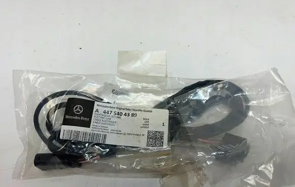 Mercedes-Benz V Class W447 Parking sensor (PDC) wiring loom A4475404389