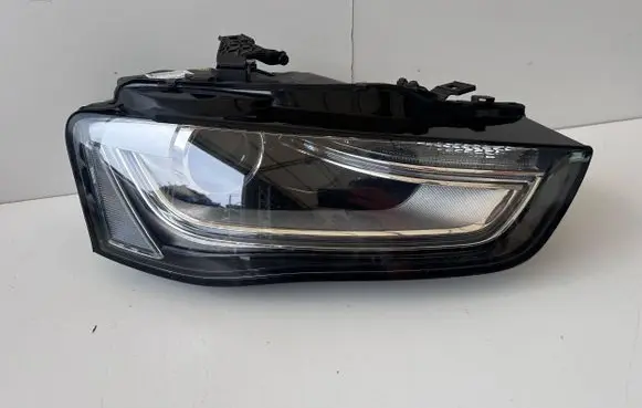 Audi A4 S4 B8 8K Headlight/headlamp 8K0941006C