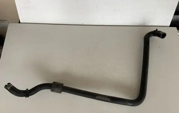 Audi Q7 4M Engine coolant pipe/hose 4M0145920AD