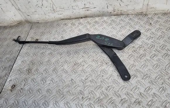 Mercedes-Benz CLS C218 X218 Front wiper blade arm A2188200444 3392125703