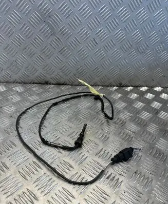 Volkswagen Phaeton Exhaust gas temperature sensor 059906088D