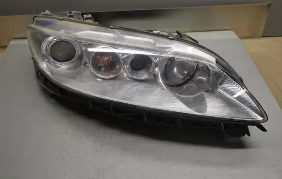 Mazda 6 Headlight/headlamp