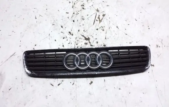 Audi A4 S4 B5 8D Front grill 8D0853651R
