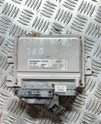 KIA Sportage Engine control unit/module 39103-23170 39121-23070