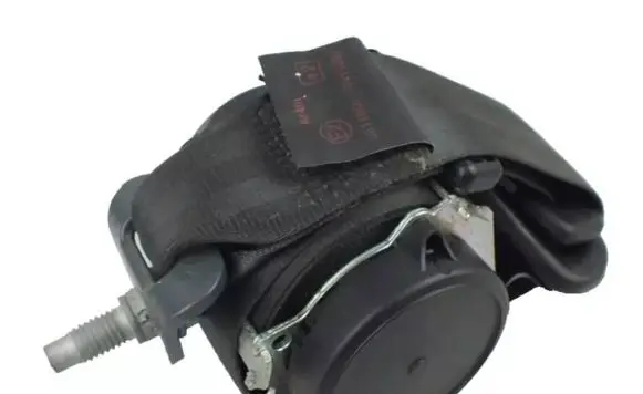 Peugeot 208 I Third row seat belt 96730253XX