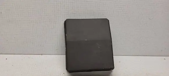 Mitsubishi Outlander Fuse box cover PR06101000