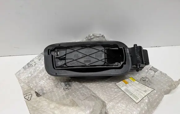 Audi A6 S6 C4 4A Fuel tank cap 4K0809906 2490001044611335