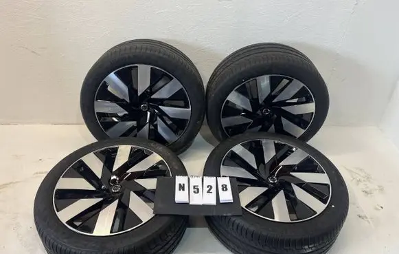 Volvo XC90 R21 alloy rim 32358293