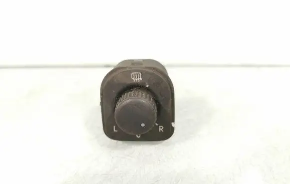 Volkswagen PASSAT B6 Wing mirror switch 1K0959565F PBTGF20
