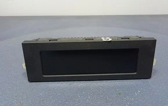 Radio/CD/DVD/GPS head unit