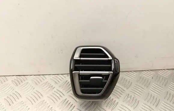 Citroen C4 III e-C4 Dashboard side air vent grill/cover trim 9831805580