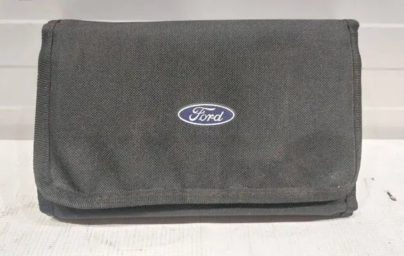 Ford Edge II Owners service history hand book HT4J19G219AD