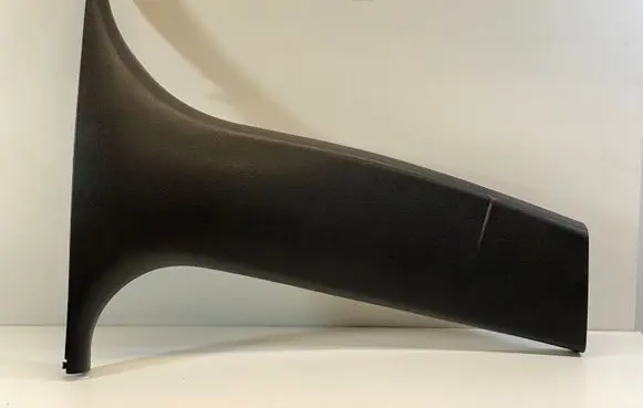 BMW 1 E81 E87 (B) pillar trim (bottom) 7070246