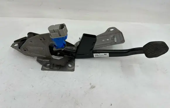 Volvo V40 Brake pedal 31381466