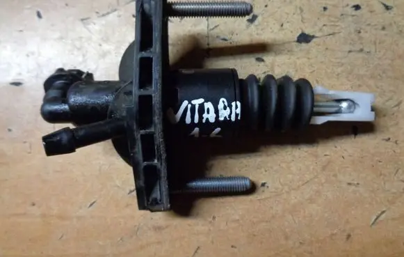 Suzuki Vitara (LY) Clutch master cylinder KG15500TP01