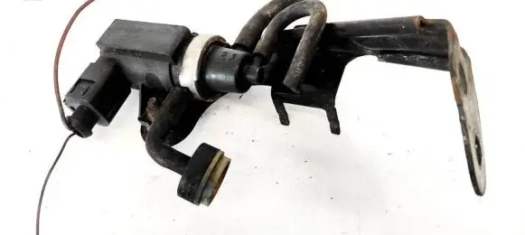 Volkswagen Touareg I Turbo solenoid valve 1J0906627 72290320