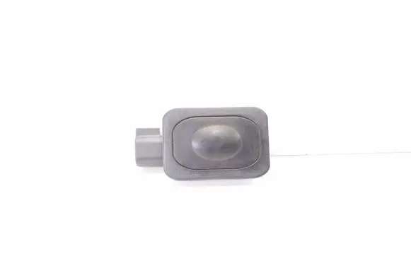 Jaguar XE Tailgate/boot open switch button GX7314K147AA