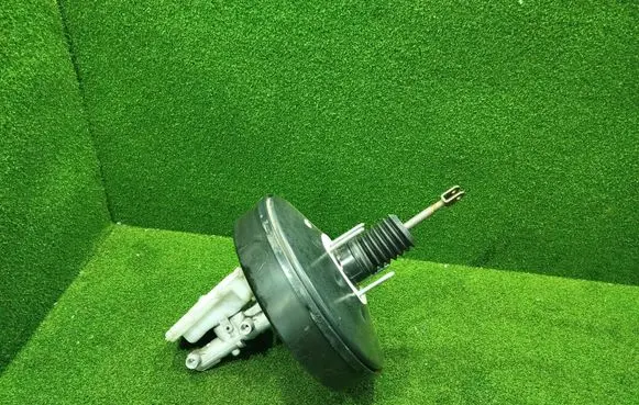Renault Trafic III (X82) Brake booster 472104612R 93462024