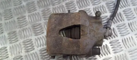 Volkswagen Golf V Front brake caliper