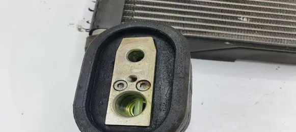 Honda FR-V Air conditioning (A/C) radiator (interior) NOCODE