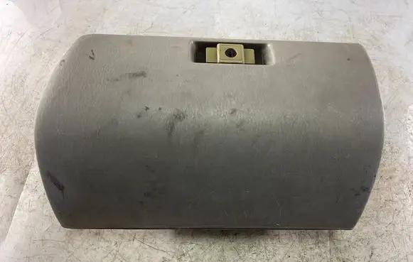 Mitsubishi Pajero Sport I Glove box lid/cover 