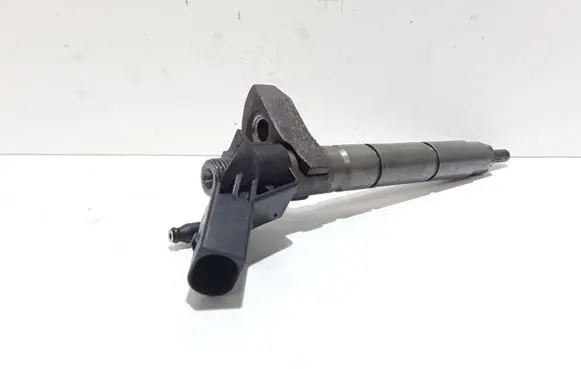 Hyundai ix 55 Fuel injector 338003A000