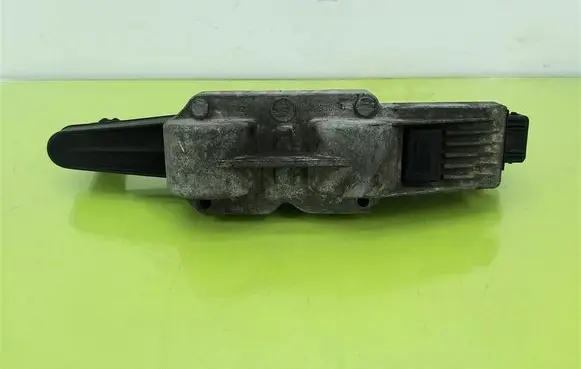 Skoda Felicia I High voltage ignition coil 047905104